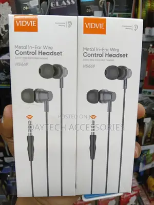 Vidvie HS669 Metal in-Ear Wired Earphones Premium Sound and Control