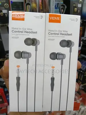 Vidvie HS669 Metal in-Ear Wired Earphones Premium Sound and Control