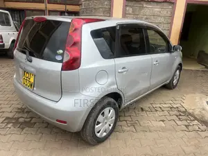 Nissan Note 1.6 Petrol 2012 Silver