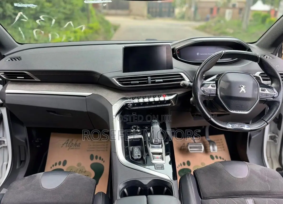 Peugeot 5008 2.0 BlueHDi 150 GT Line 2019 White