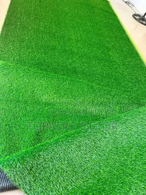 Durable All Weather Outdoor Garden Artificial Grass Carpets