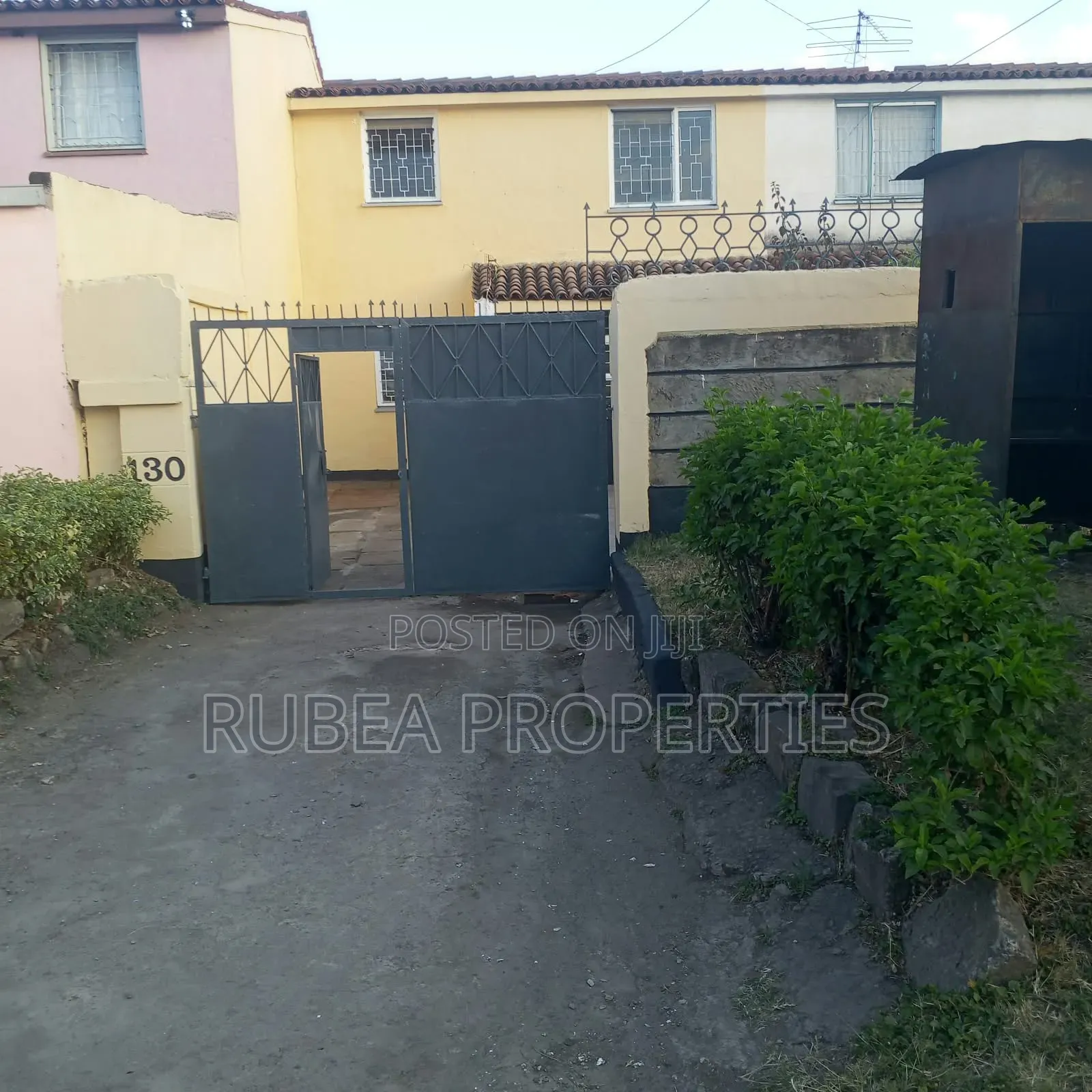 5bdrm House in Buru Buru, BuruBuru for sale