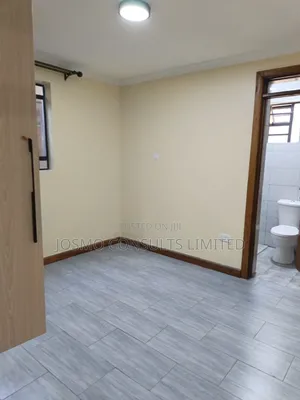 5bdrm Maisonette in Kamakis for rent