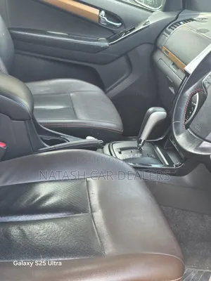 Isuzu D-MAX 2018 White
