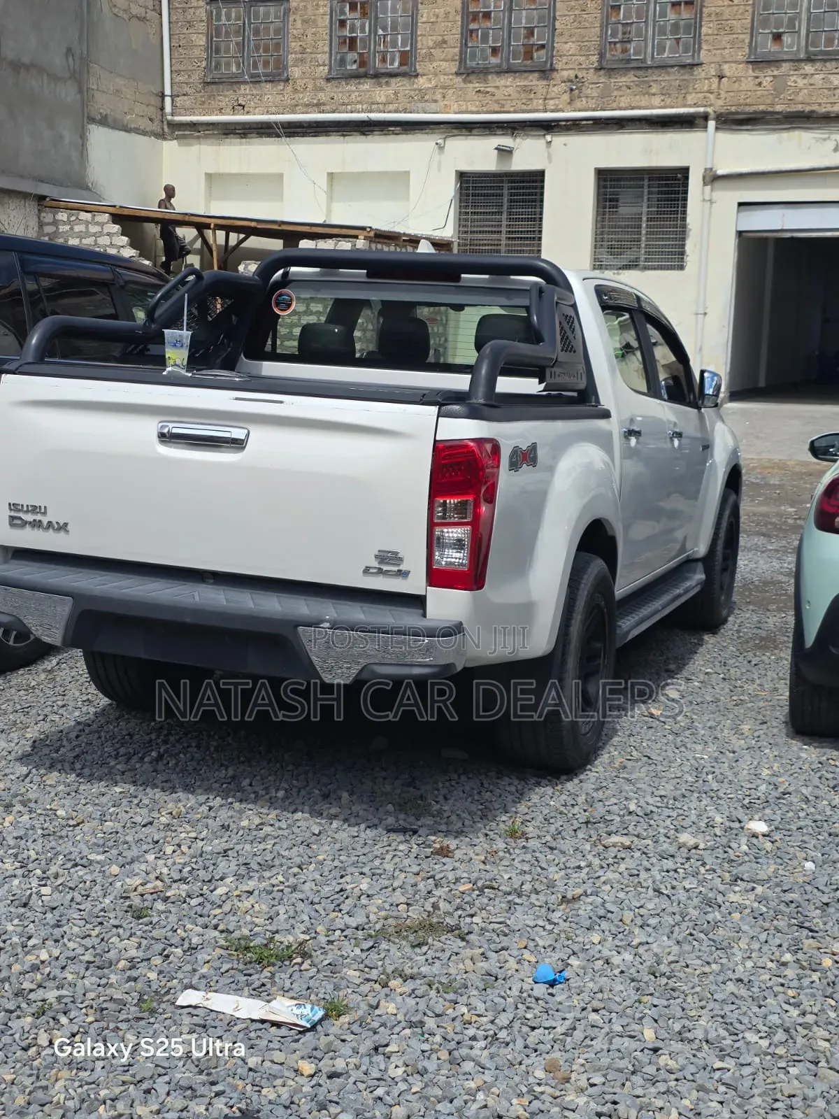 Isuzu D-MAX 2018 White