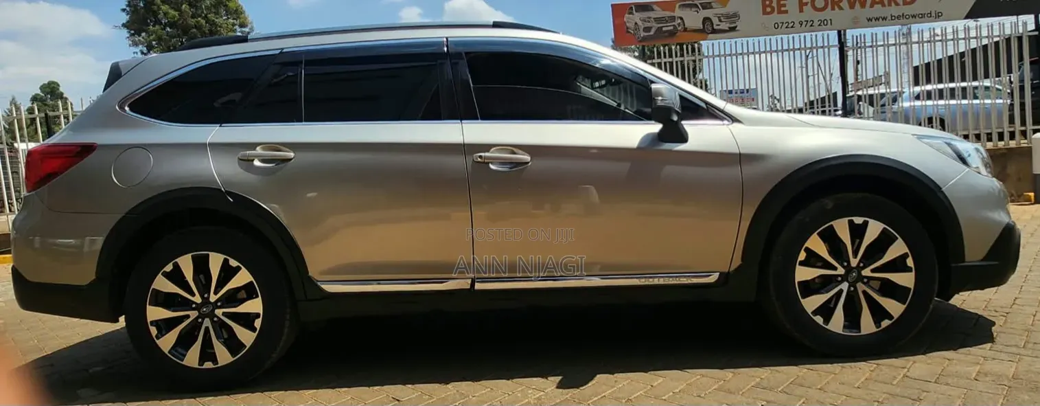 Subaru Outback 2016 Gold