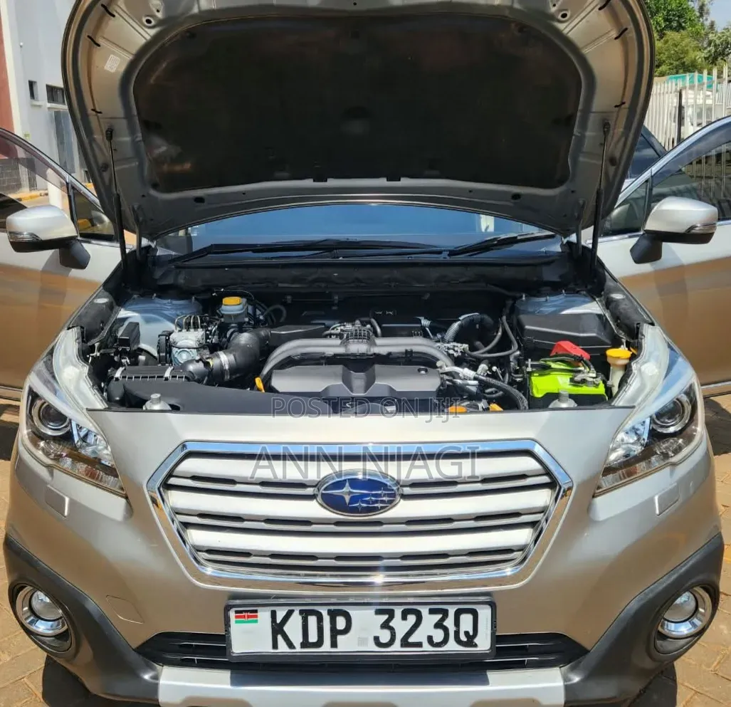 Subaru Outback 2016 Gold