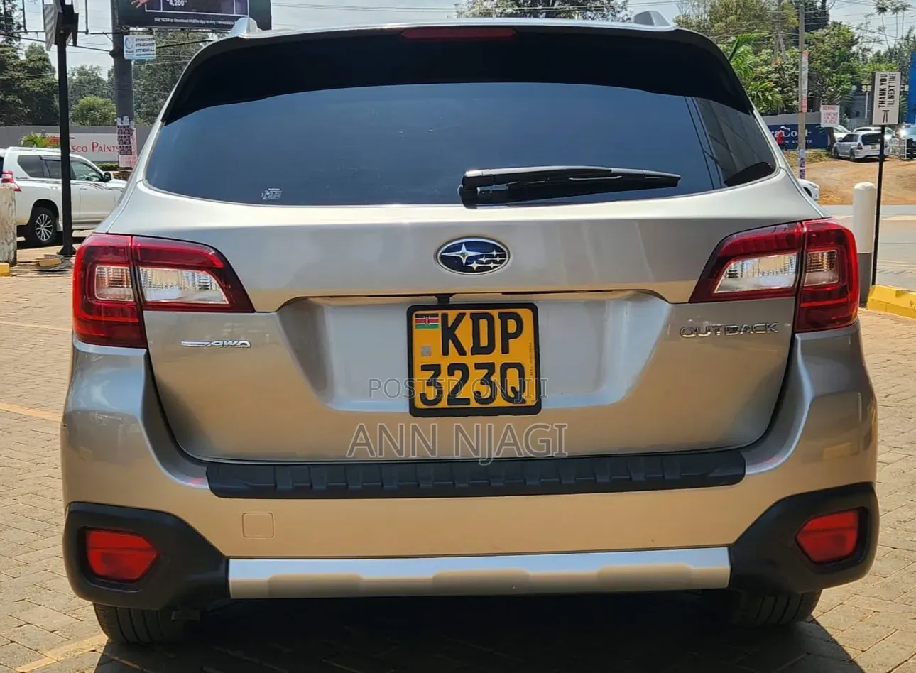 Subaru Outback 2016 Gold