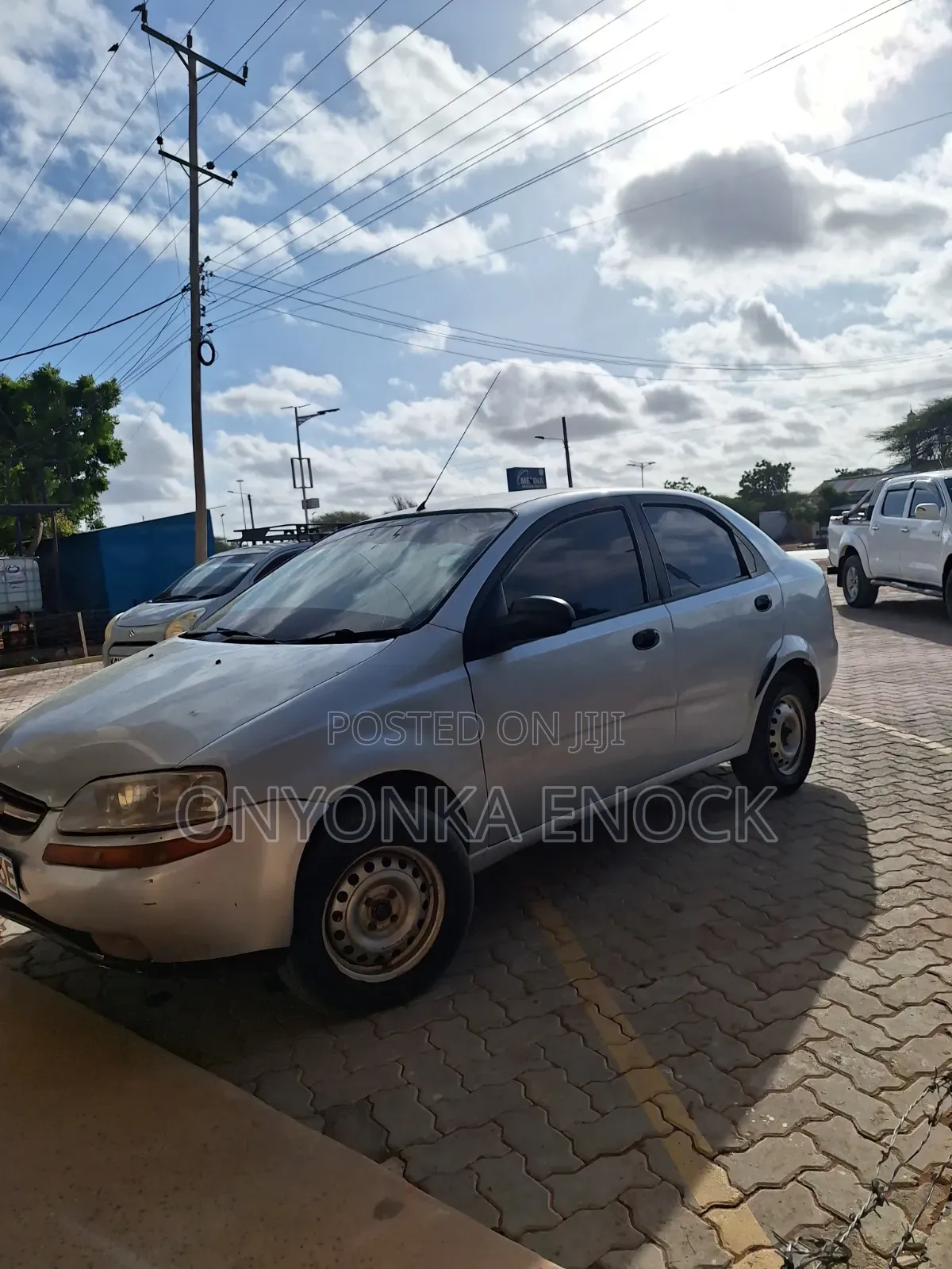 Chevrolet Aveo Sedan 2004 Silver