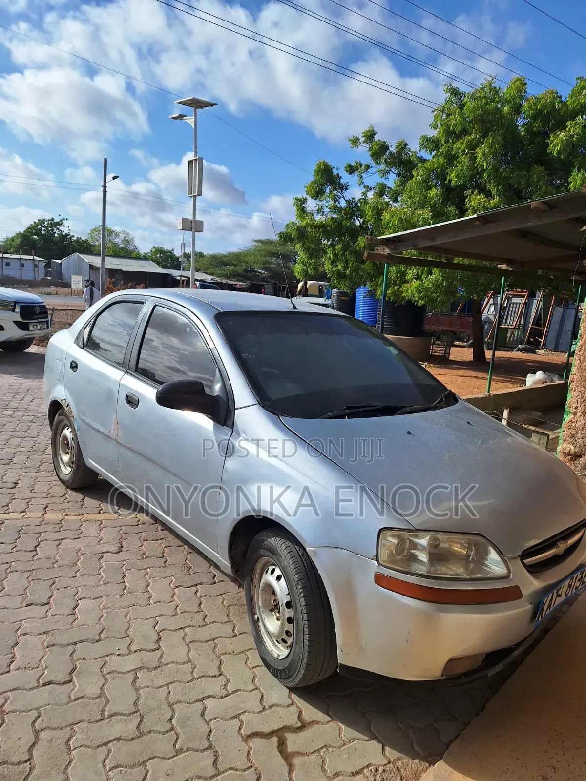 Chevrolet Aveo Sedan 2004 Silver