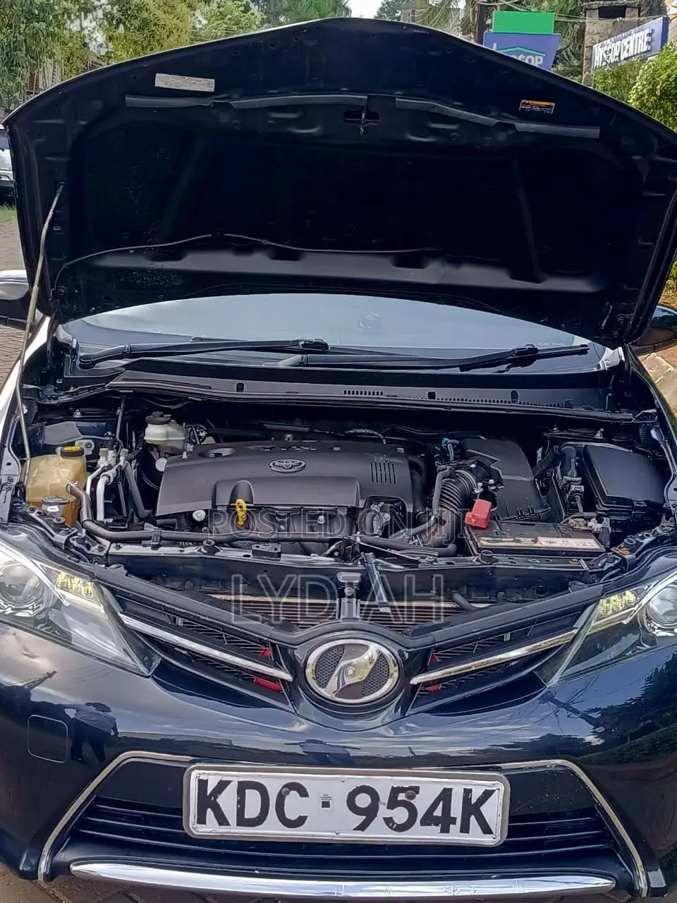 Toyota Auris 2014 Black
