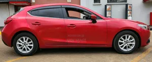 Mazda Axela 2015 Red