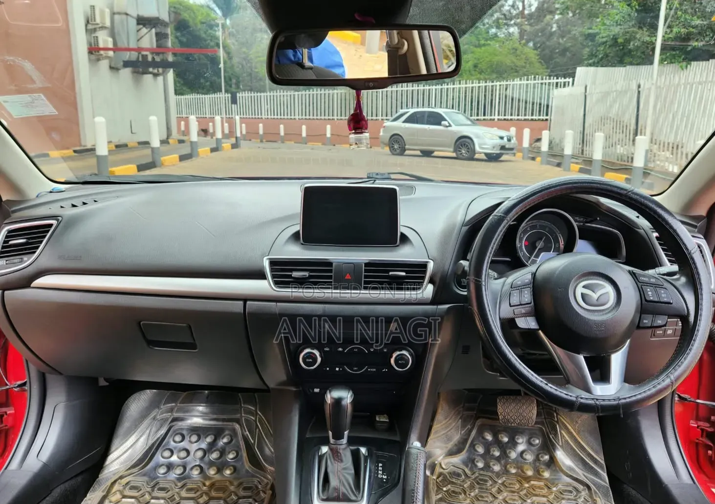 Mazda Axela 2015 Red