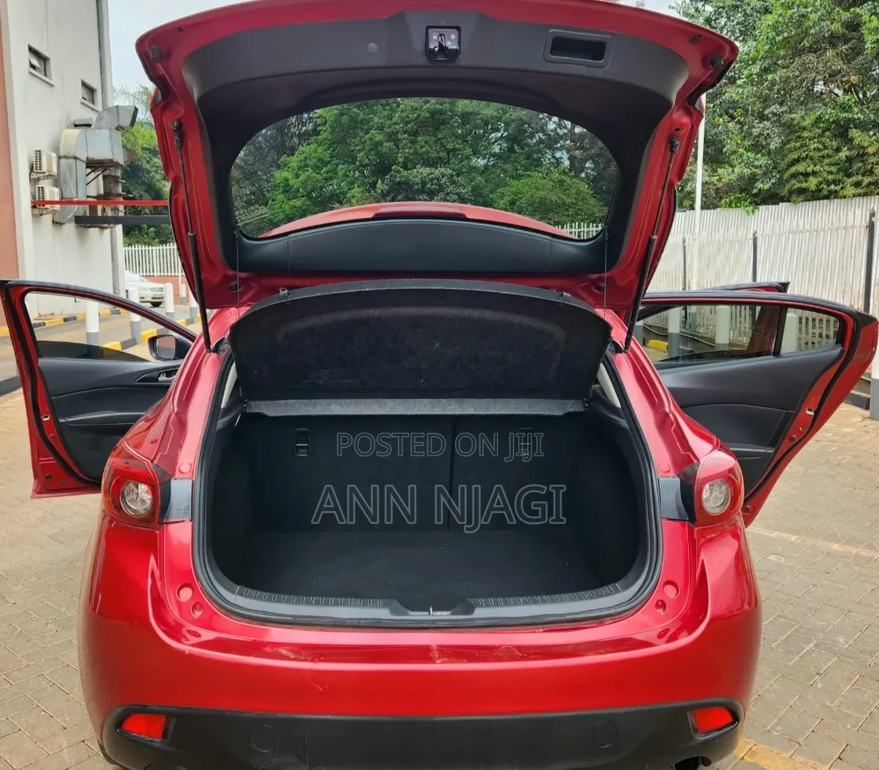 Mazda Axela 2015 Red