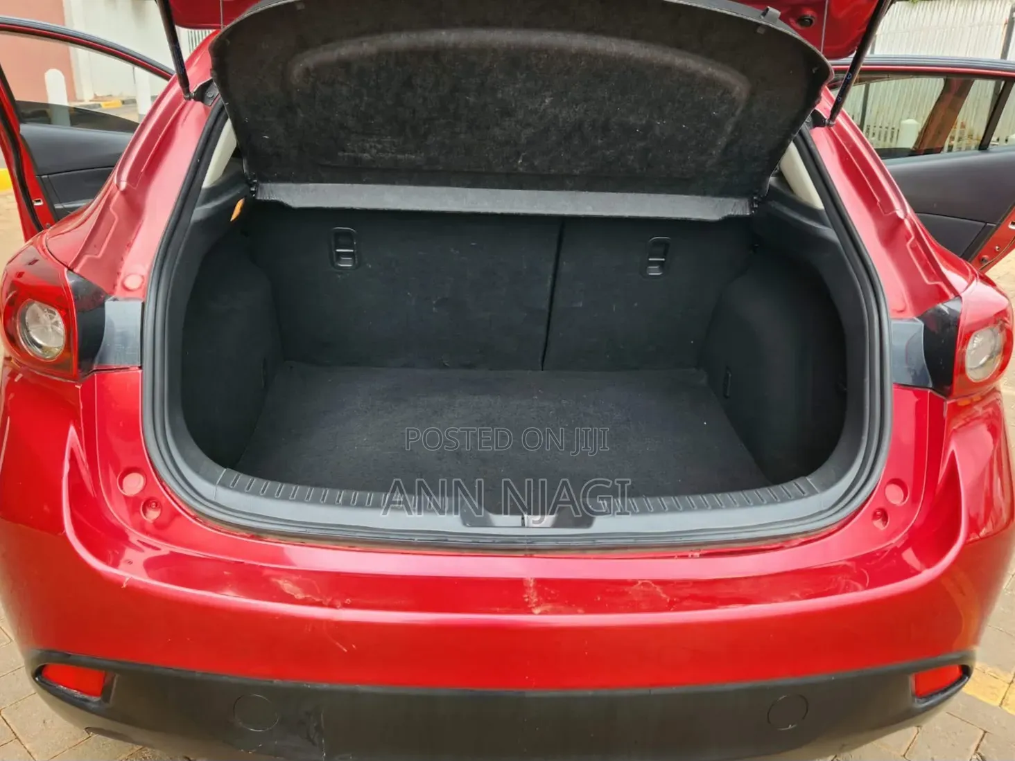 Mazda Axela 2015 Red