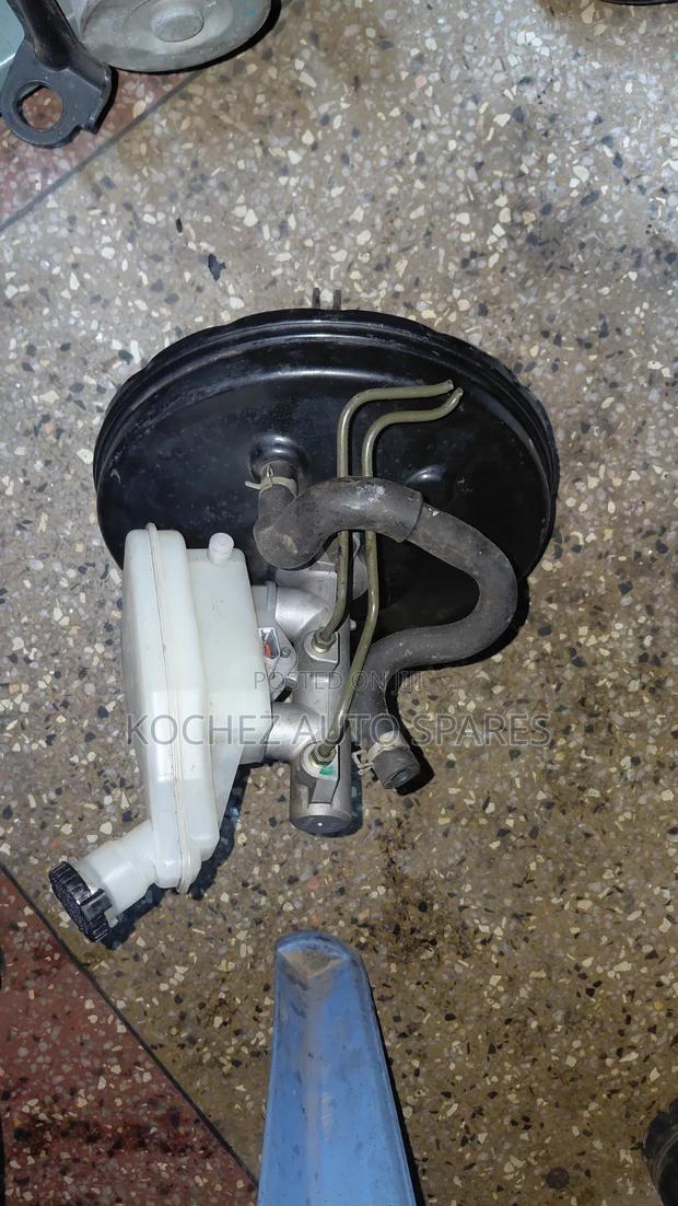 Nissan Tiida Brake Booster and Master Cylinder