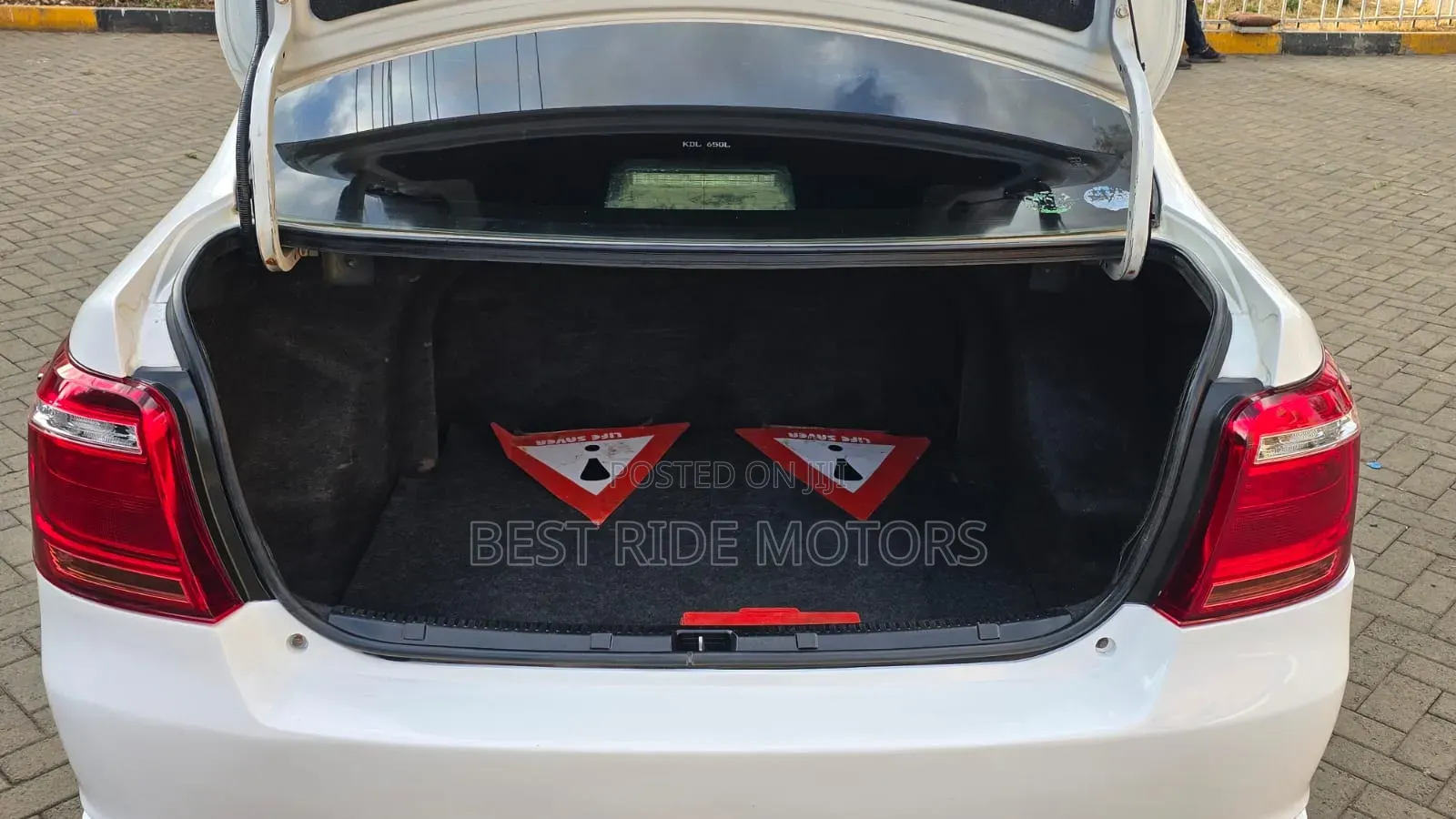 Toyota Axio 1.5 X 2WD 2015 White