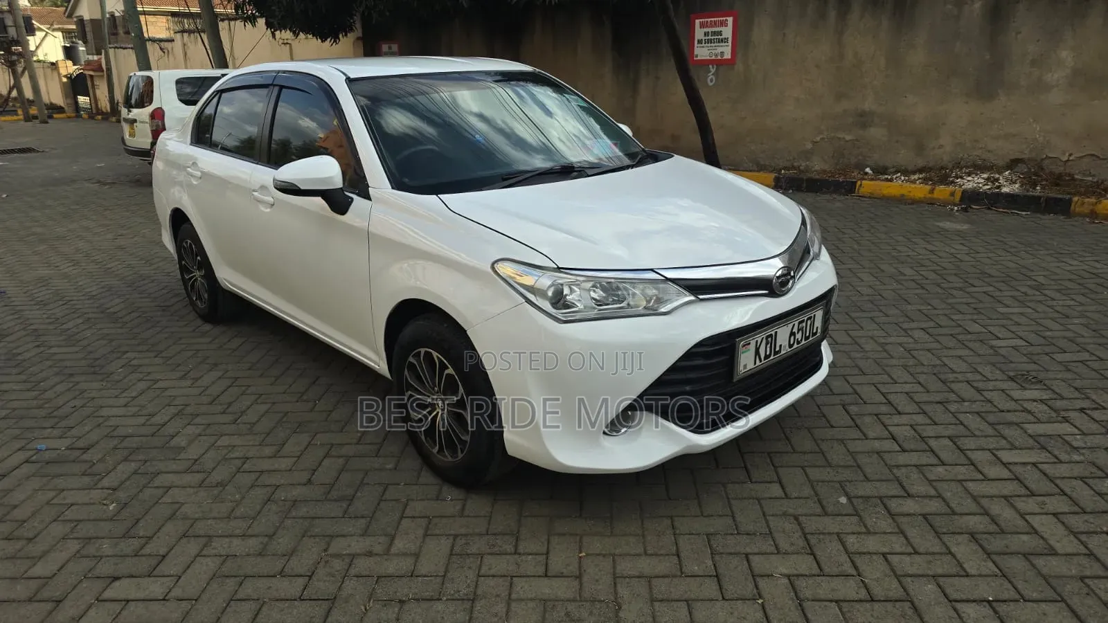 Toyota Axio 1.5 X 2WD 2015 White