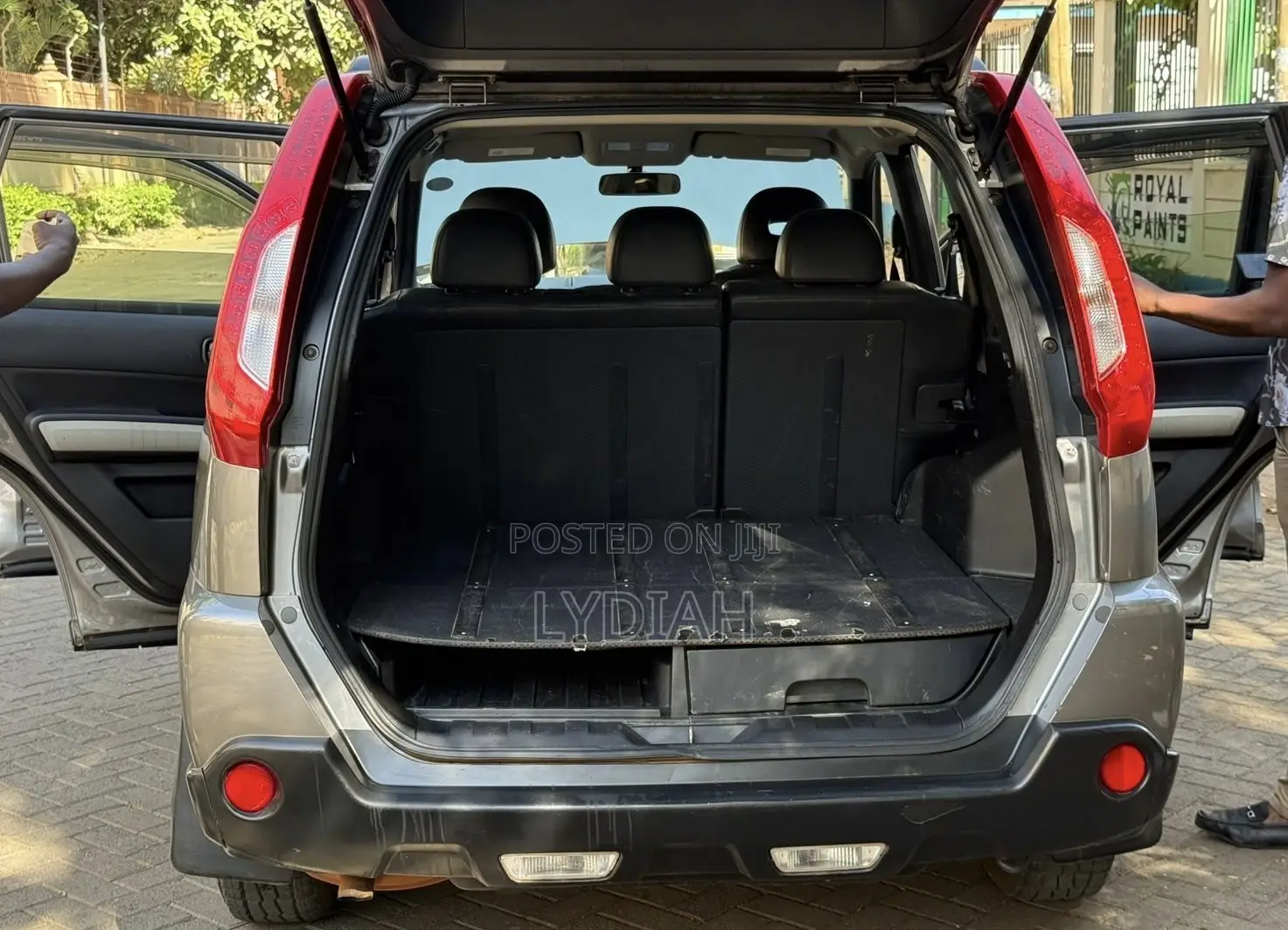 Nissan X-Trail 2012 Gray
