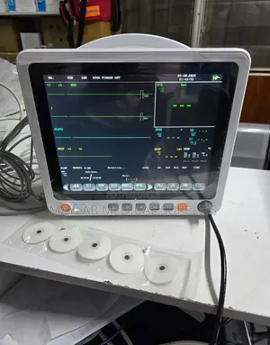 Patient Monitor – 3 Multiparameter Vital Signs Monitor
