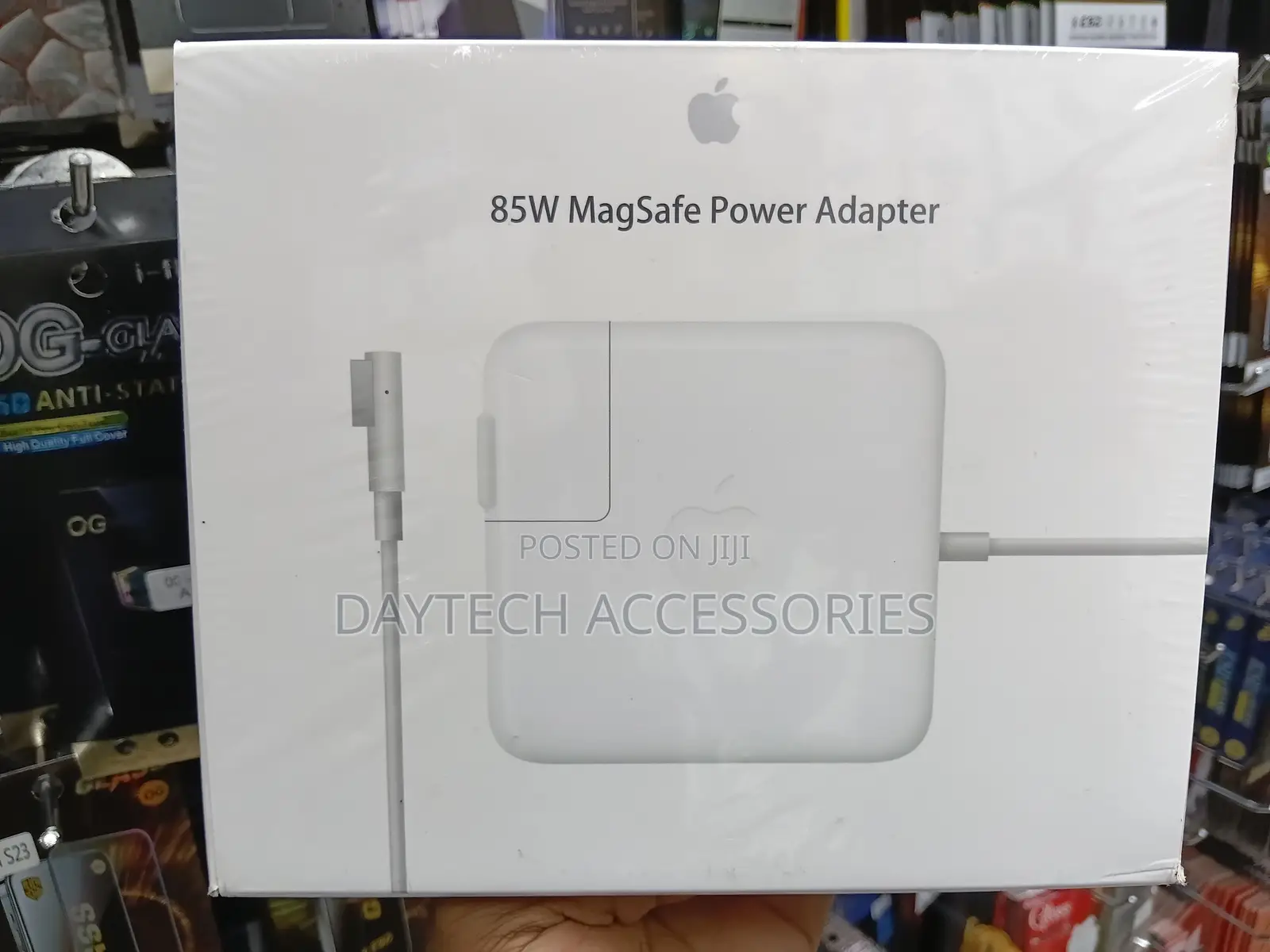 Apple 85w Magsafe L-Tip Power Adapter (Mc556zm/B)