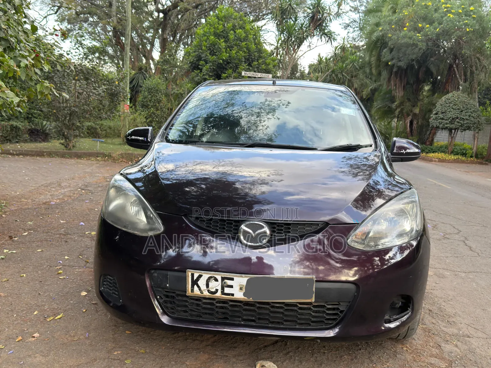 Mazda Demio 2011 Burgundy