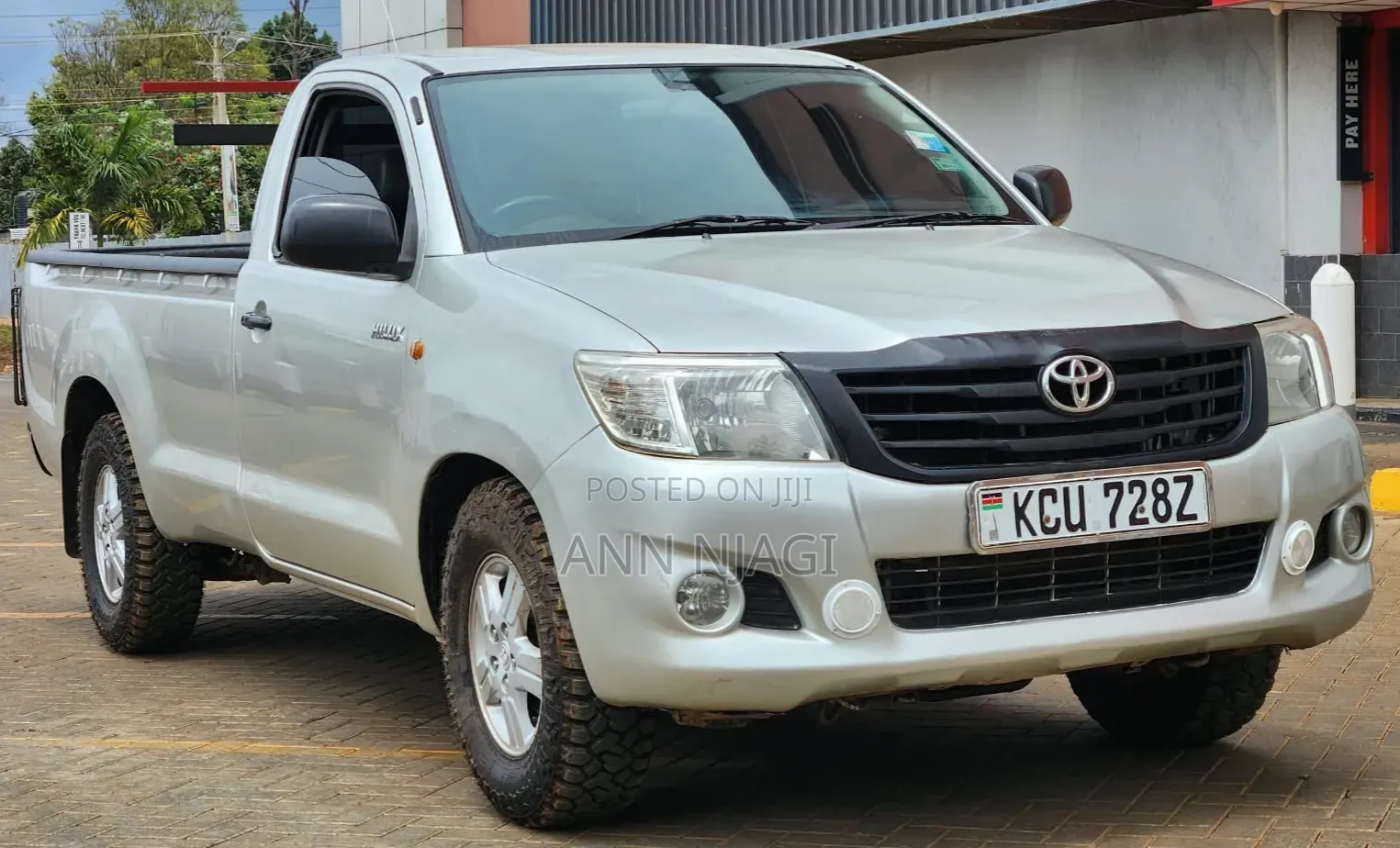 Toyota Hilux 2012 Silver