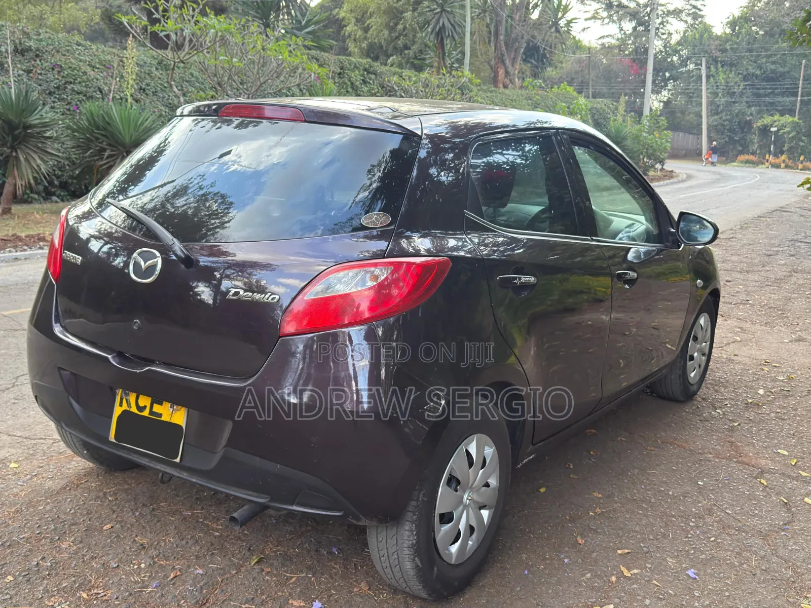 Mazda Demio 2011 Burgundy