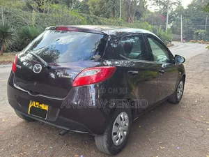 Mazda Demio 2011 Burgundy