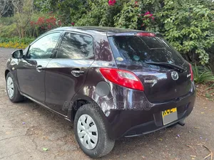 Mazda Demio 2011 Burgundy