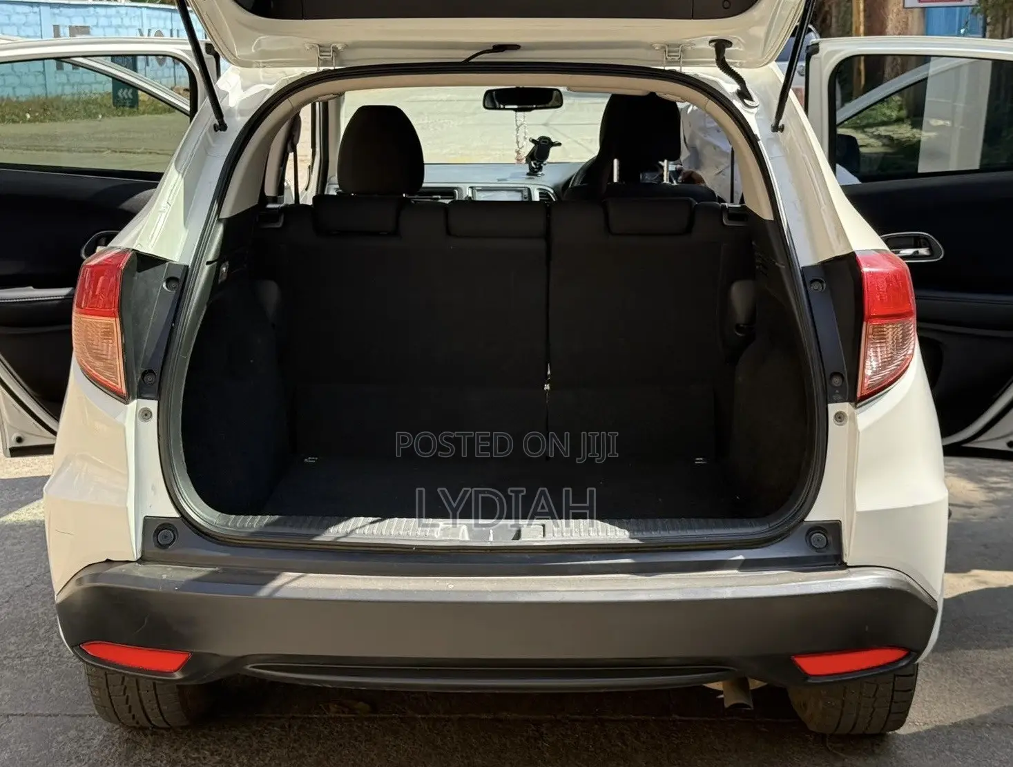 Honda Vezel 2016 White