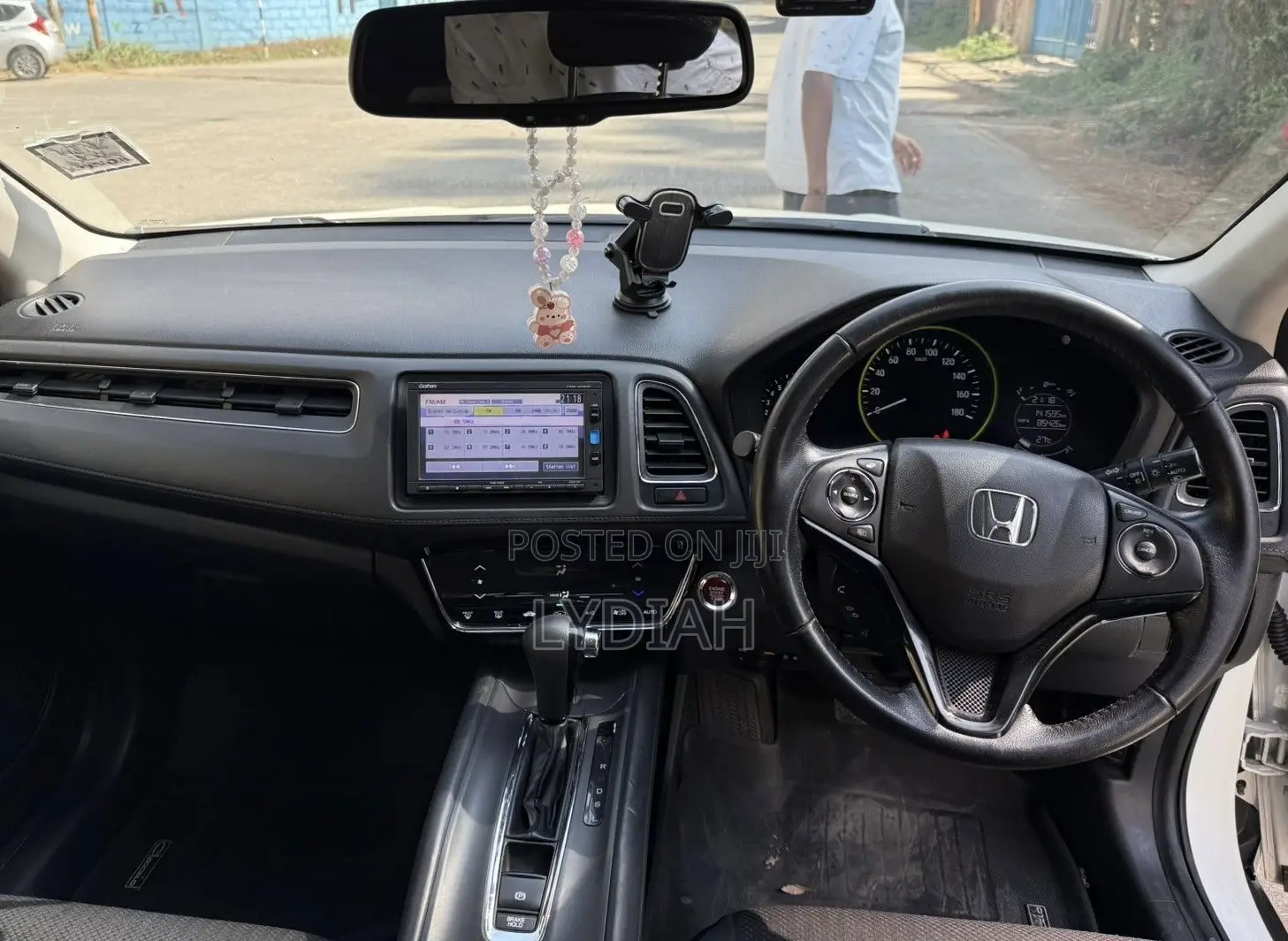Honda Vezel 2016 White