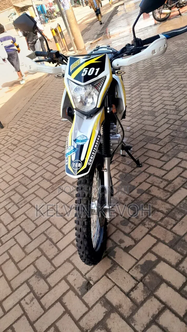 Levhart 150cc 2022 White