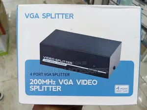 4-Port VGA Splitter 200MHz High-Resolution Output.