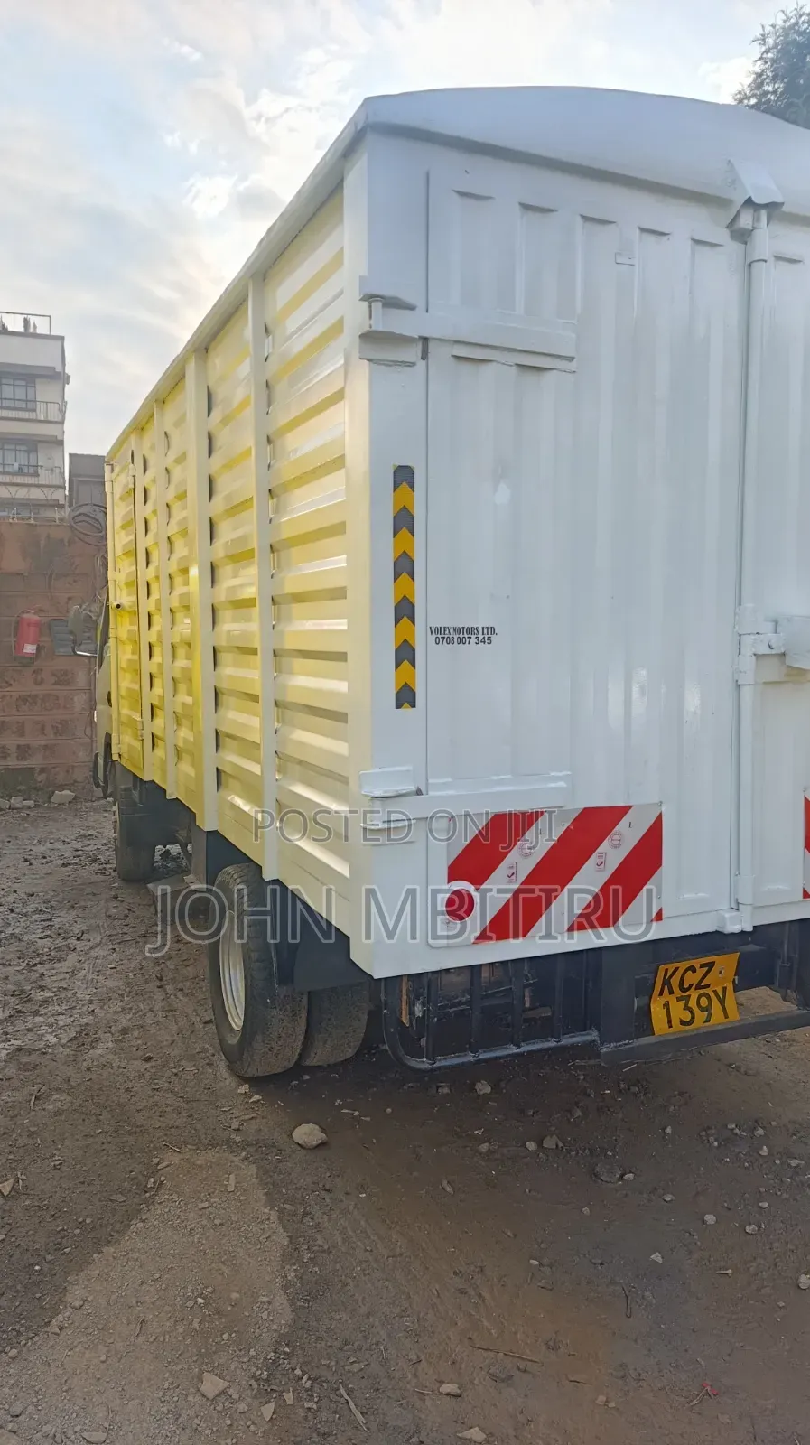 Mitsubishi Canter