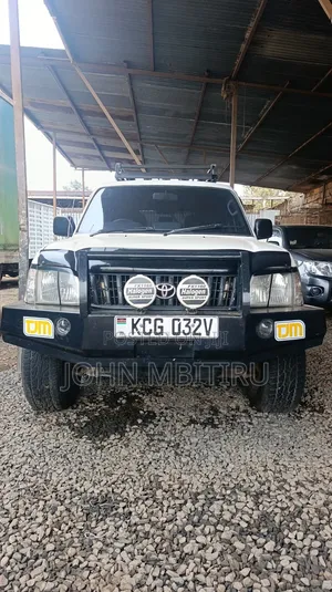 Toyota Land Cruiser Prado 2003 White