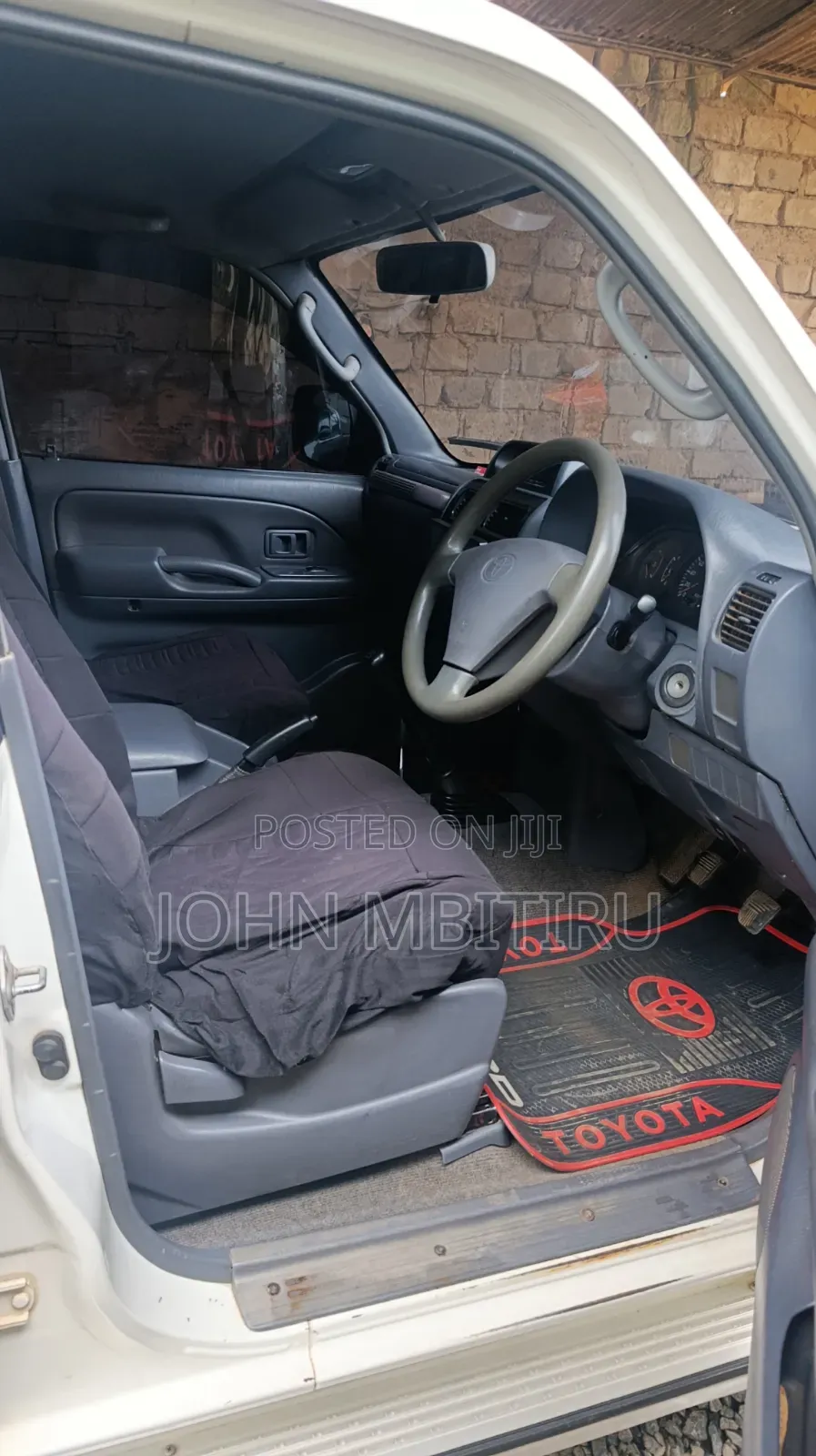 Toyota Land Cruiser Prado 2003 White