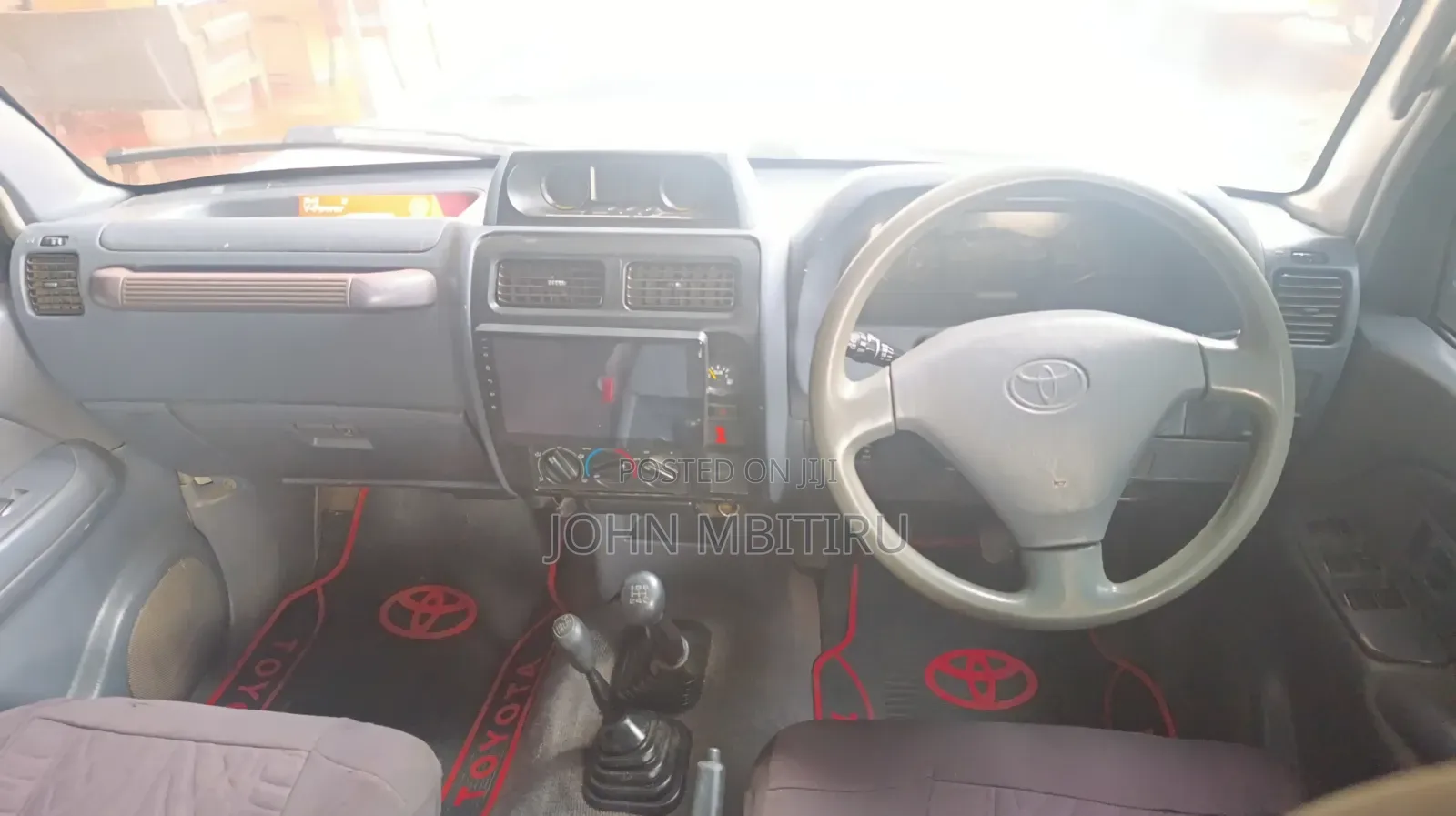 Toyota Land Cruiser Prado 2003 White