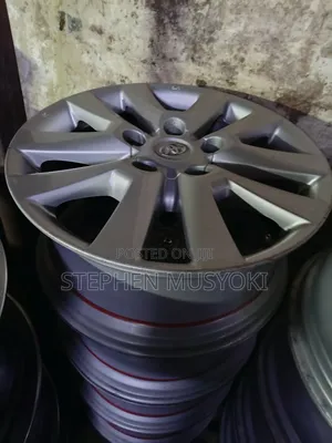 Toyota Landcruiser V8 Sahara Size 20inch Rims