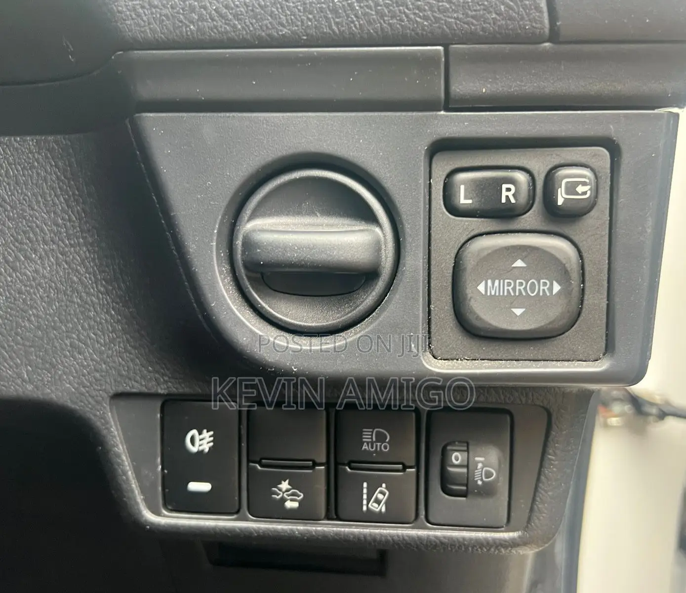 Toyota Corolla Fielder 2019 White