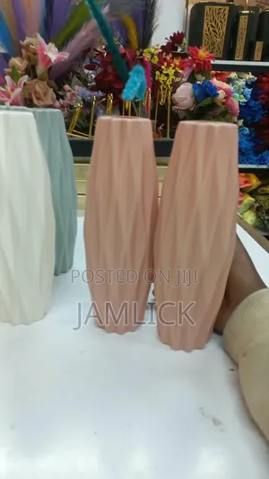 5pcs Plastic Corn Vase - Ks