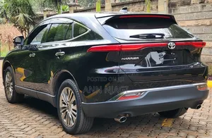 Toyota Harrier 2021 Black