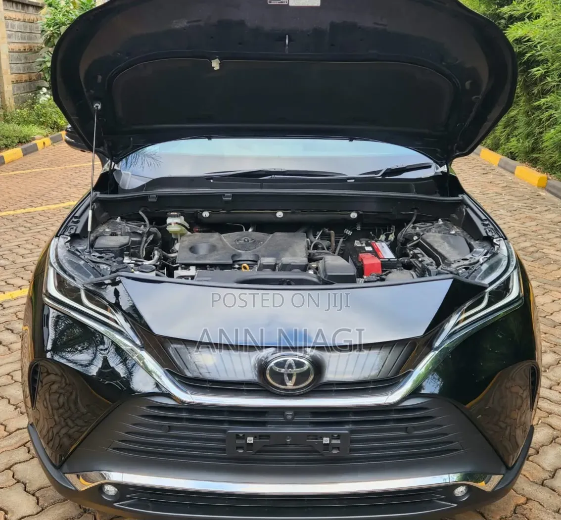Toyota Harrier 2021 Black