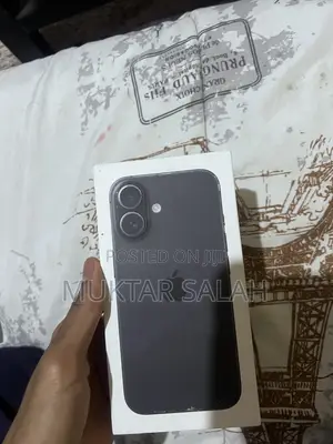 New Apple iPhone 16 128 GB Black