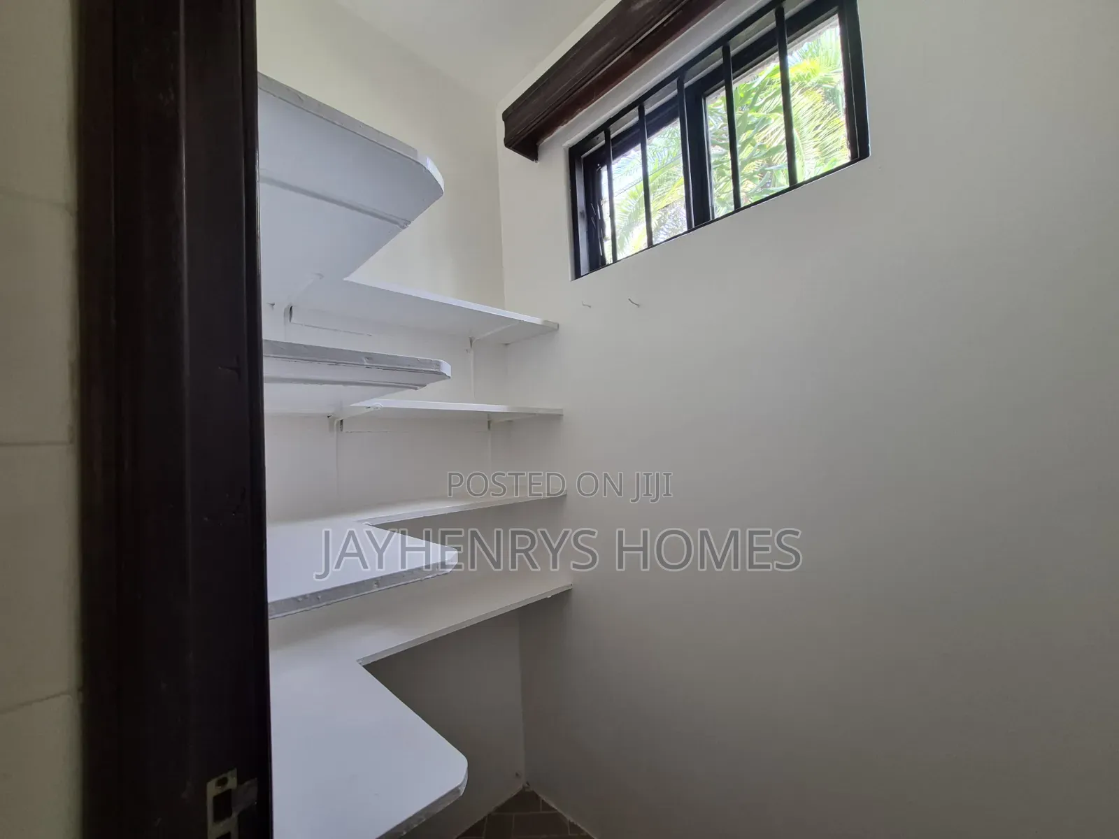 5bdrm House in Runda for rent