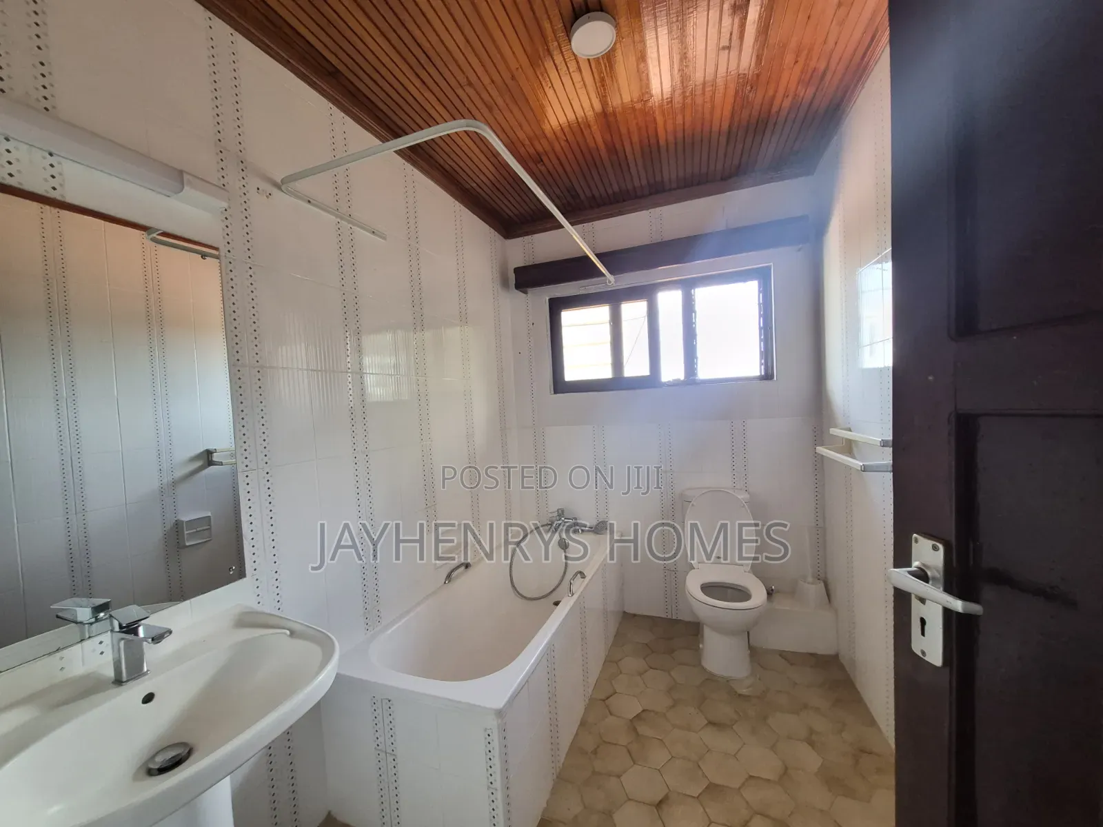 5bdrm House in Runda for rent