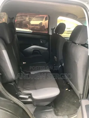 Mitsubishi Outlander 2010 Black