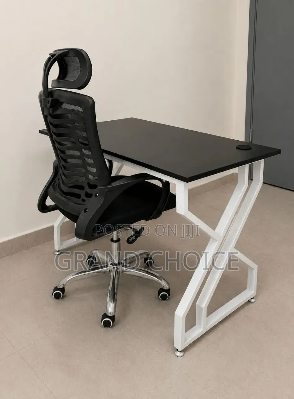 Modern Office Desk With Ergonomic Mesh Chair