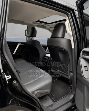 Toyota Land Cruiser Prado 2.8 2021 Black