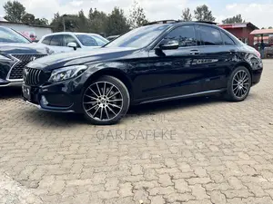 Mercedes-Benz C250 2015 Black